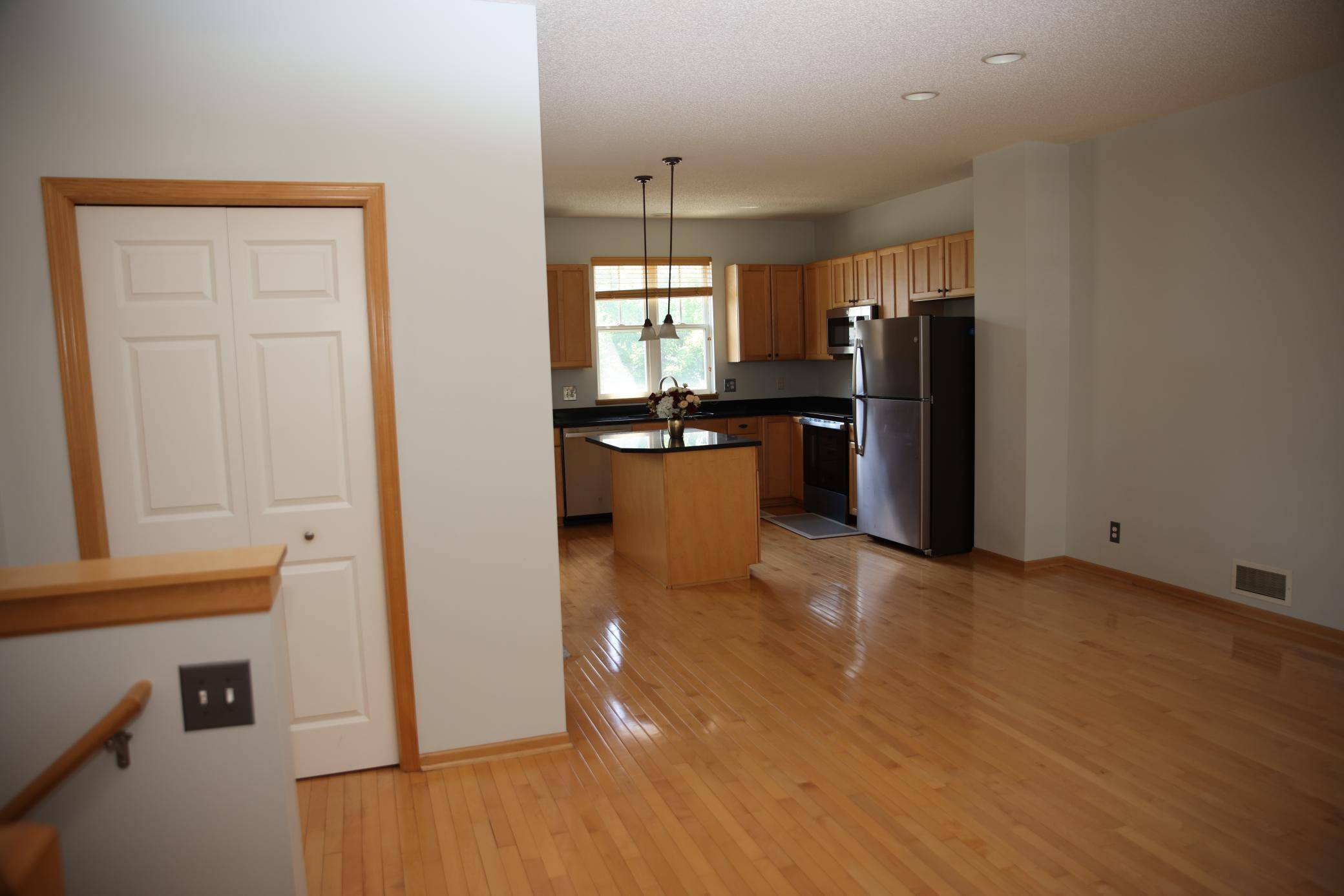 Maplewood, MN 55119,2690 Pinkspire LN E