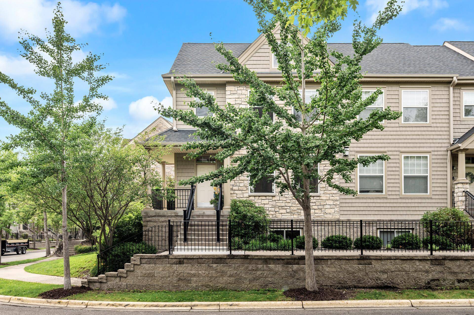Eden Prairie, MN 55344,8291 Labont WAY