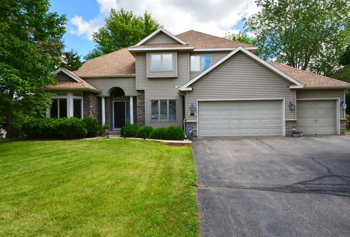 Eden Prairie, MN 55347,12452 Alise PL