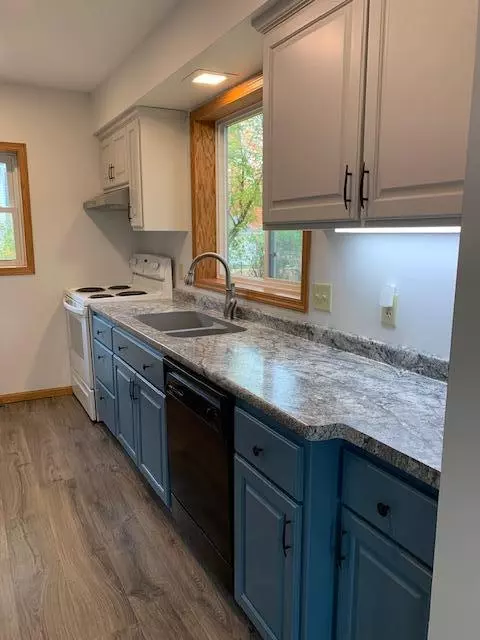 Little Falls, MN 56345,807 Lindbergh DR N