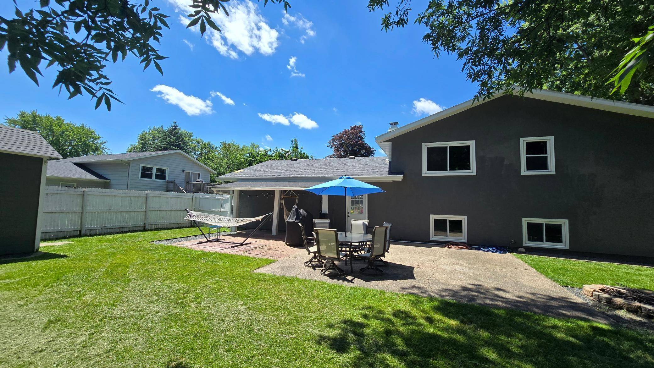 Owatonna, MN 55060,1515 3rd AVE NE