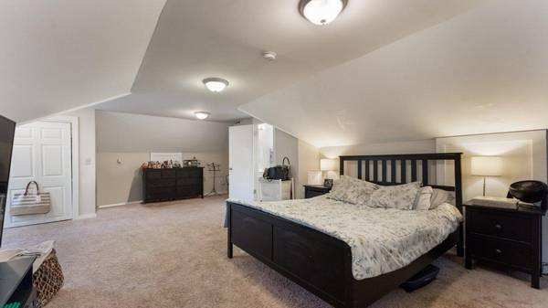 2100 Nortonia AVE, Saint Paul, MN 55119