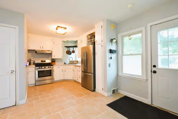 Saint Paul, MN 55106,1631 Ross AVE