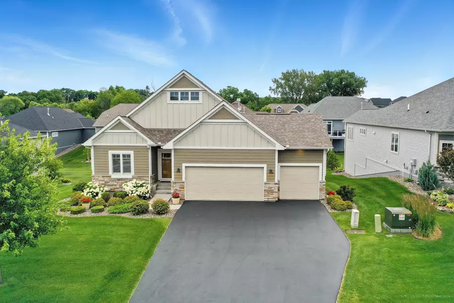 4364 Ginger DR, Minnetrista, MN 55331