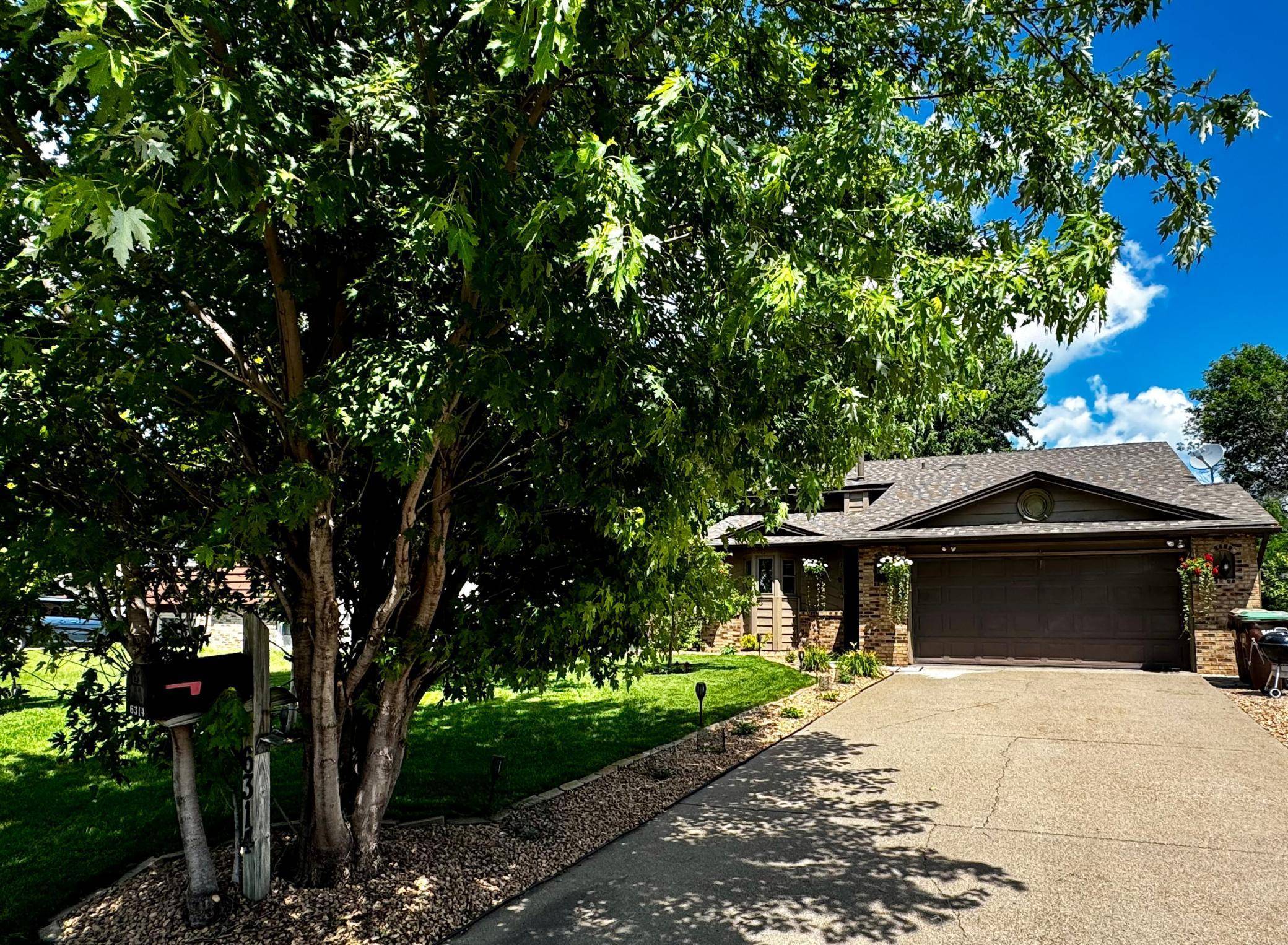 Champlin, MN 55316,6314 112th PL N