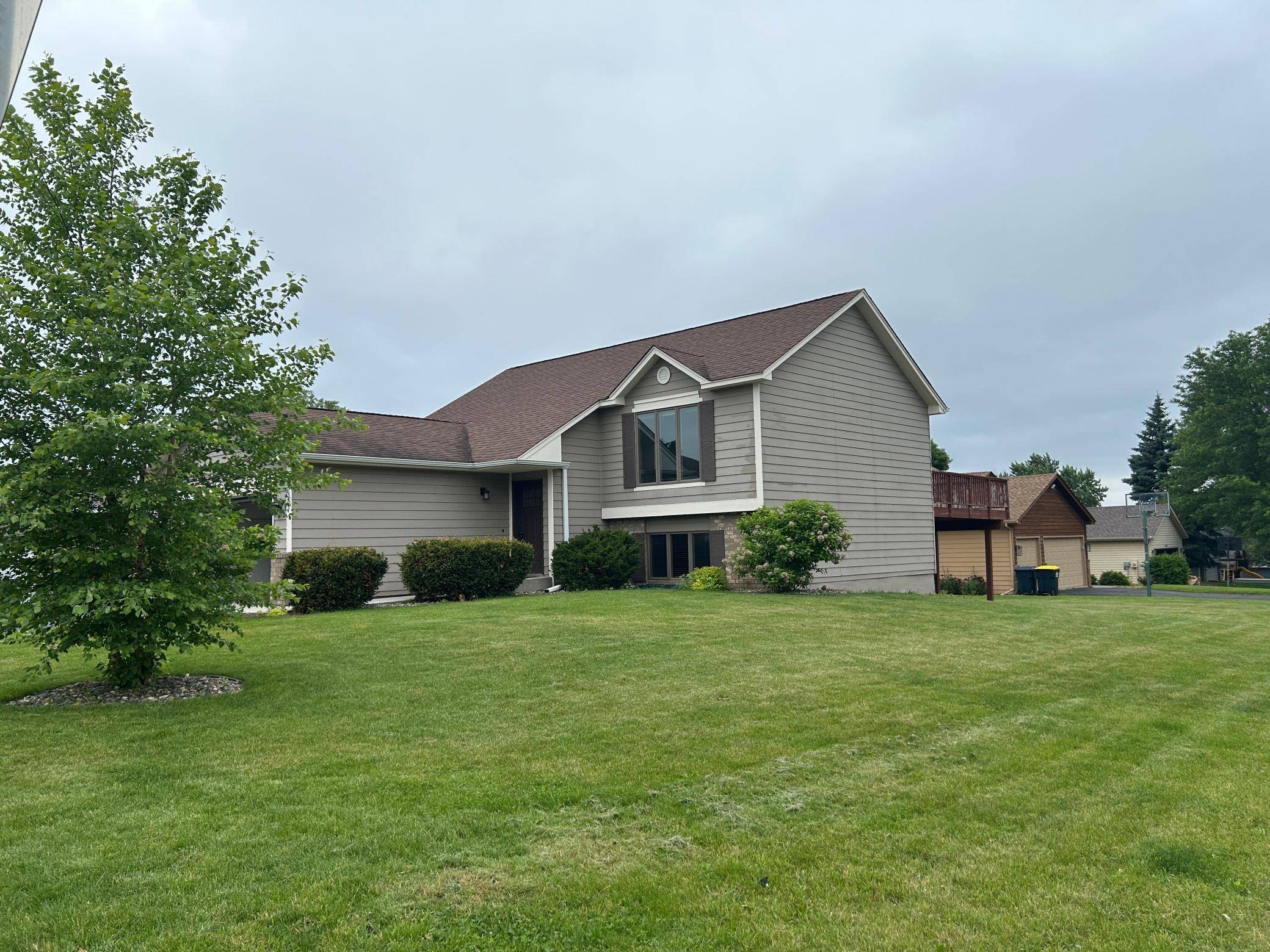 10385 166th ST W, Lakeville, MN 55044