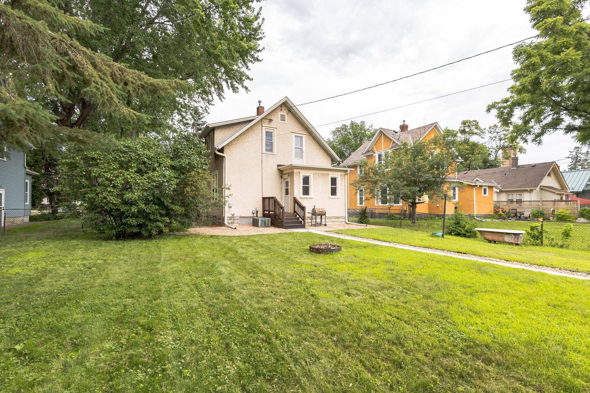 Minneapolis, MN 55406,3331 34th AVE S