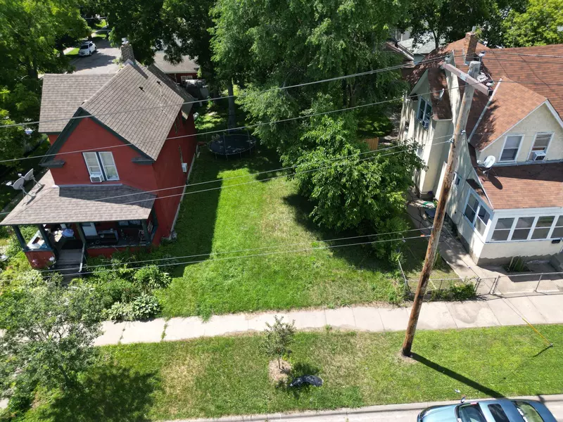 697 Virginia ST, Saint Paul, MN 55103