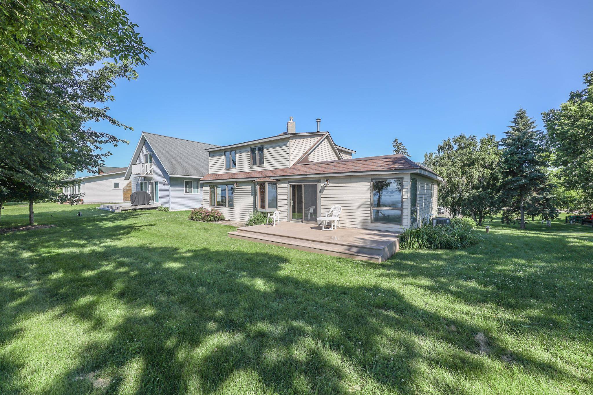 Glenwood, MN 56334,23727 N Lakeshore DR