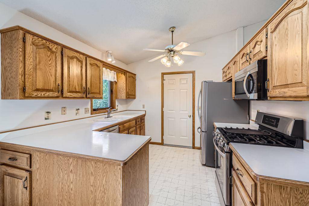 Oakdale, MN 55128,6780 Upper 28th ST N