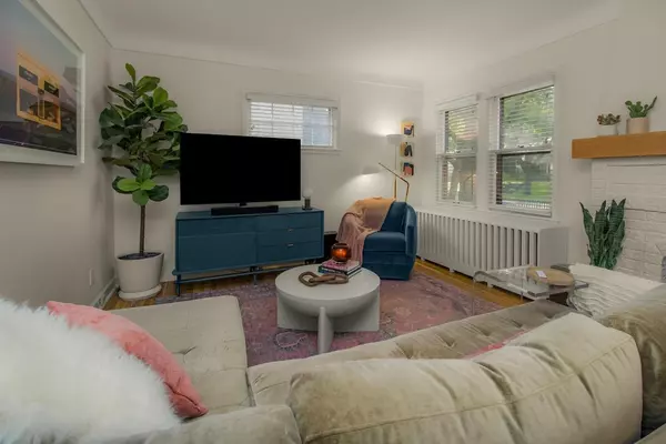 Saint Paul, MN 55105,1153 Juliet AVE