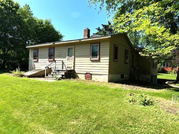 Montevideo, MN 56265,215 N 11th ST