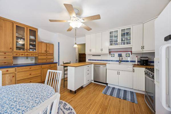 Minneapolis, MN 55404,1604 Elliot AVE