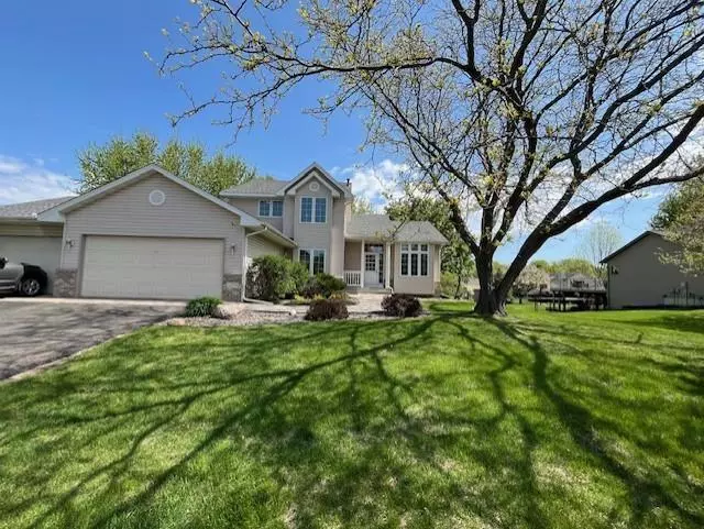 13374 Zachman DR, Rogers, MN 55374