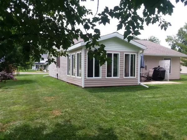 Saint Joseph, MN 56374,1517 Dale ST