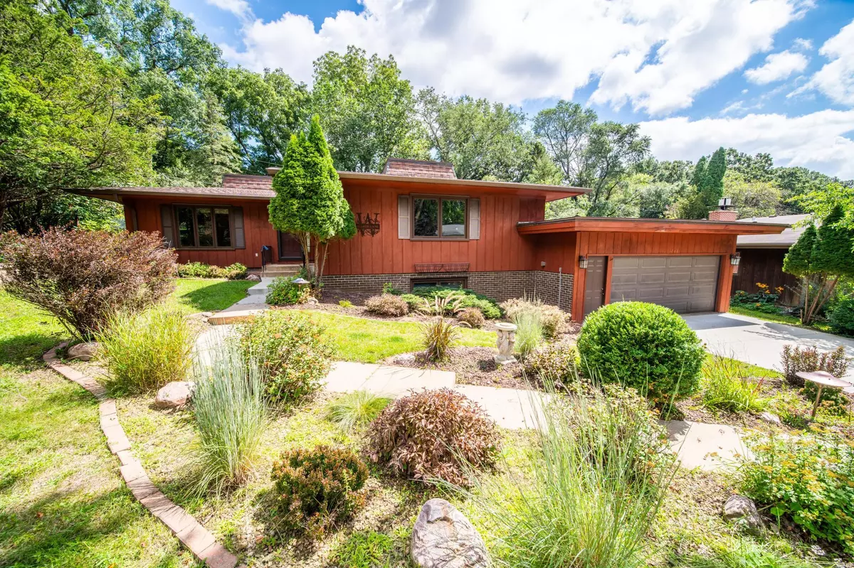 Rochester, MN 55906,1044 19th AVE NE