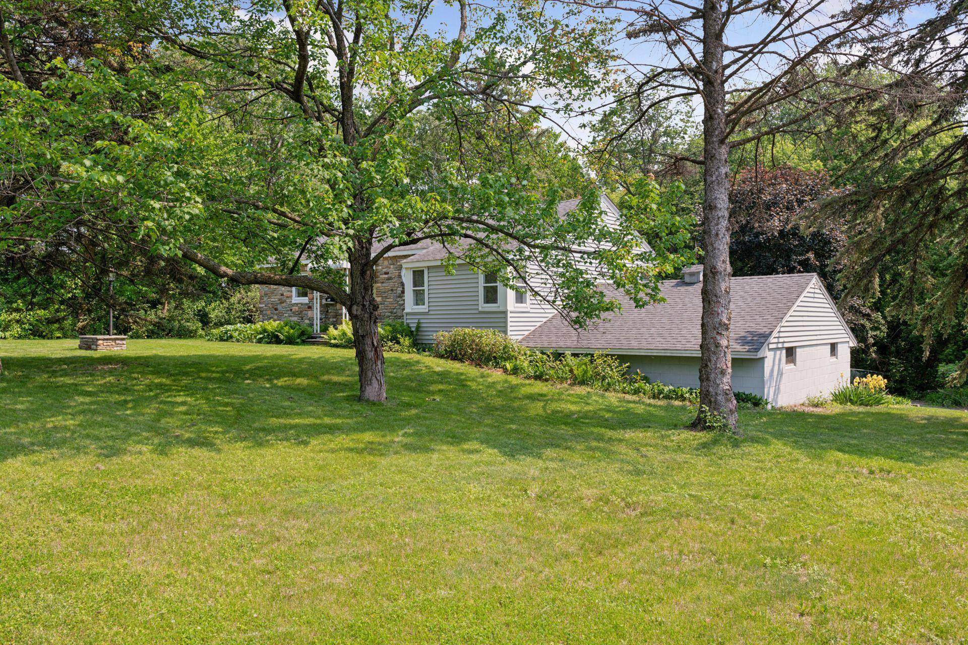 Bloomington, MN 55437,4109 W 84th ST