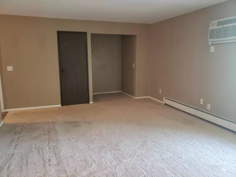 12970 Nicollet AVE #302, Burnsville, MN 55337