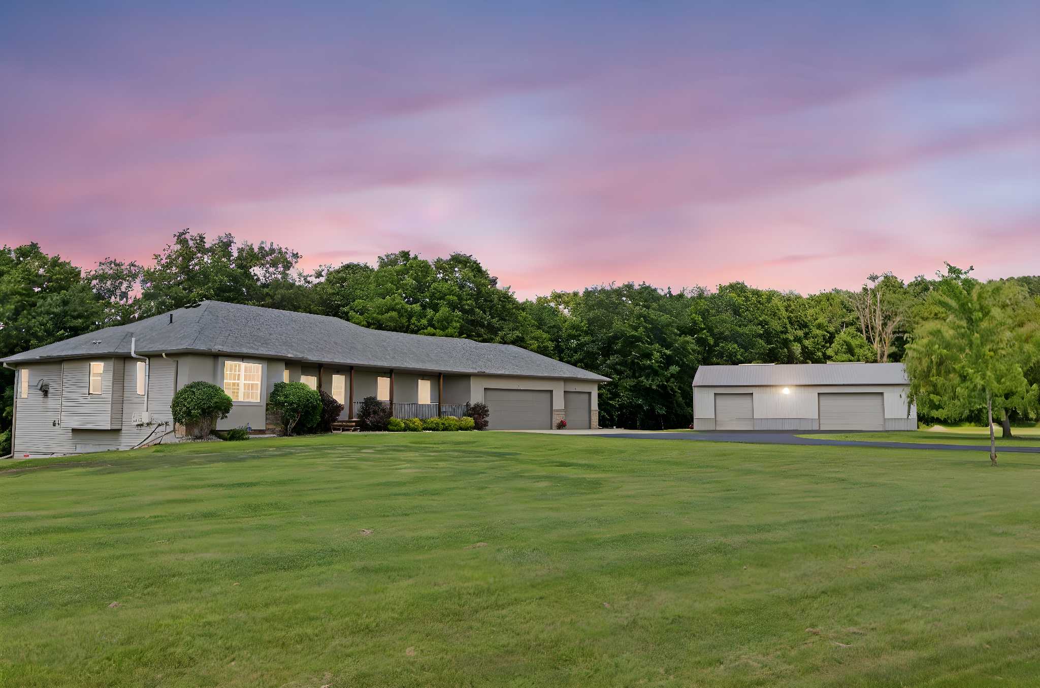 16110 Giefer AVE, Wheeling Twp, MN 55053