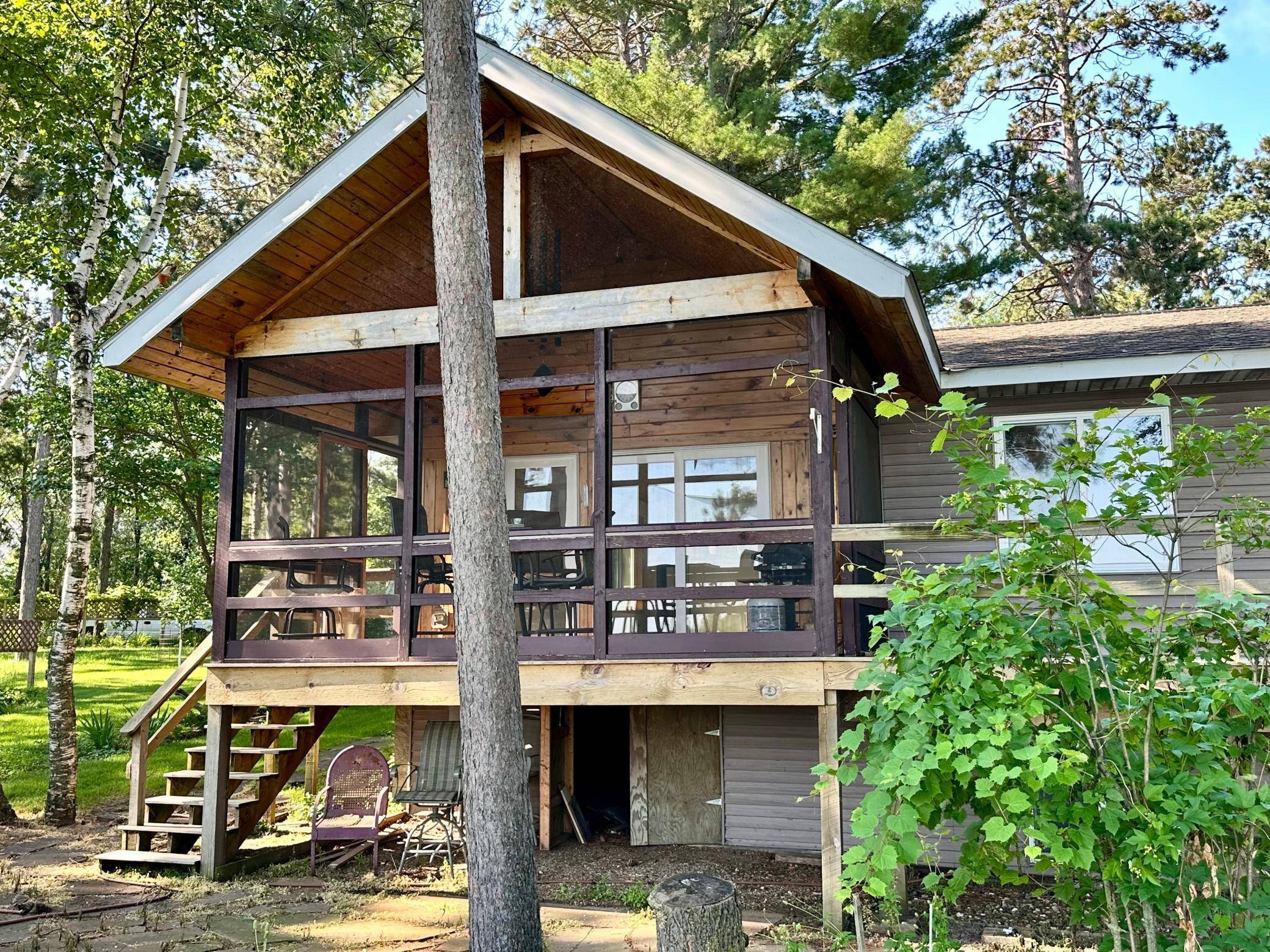 Menahga, MN 56464,15740 River Lake DR