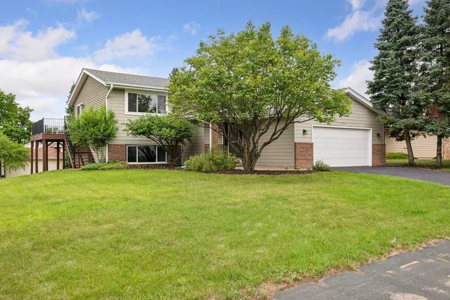 10064 Franlo RD, Eden Prairie, MN 55347