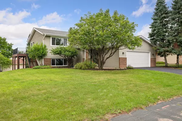 10064 Franlo RD, Eden Prairie, MN 55347