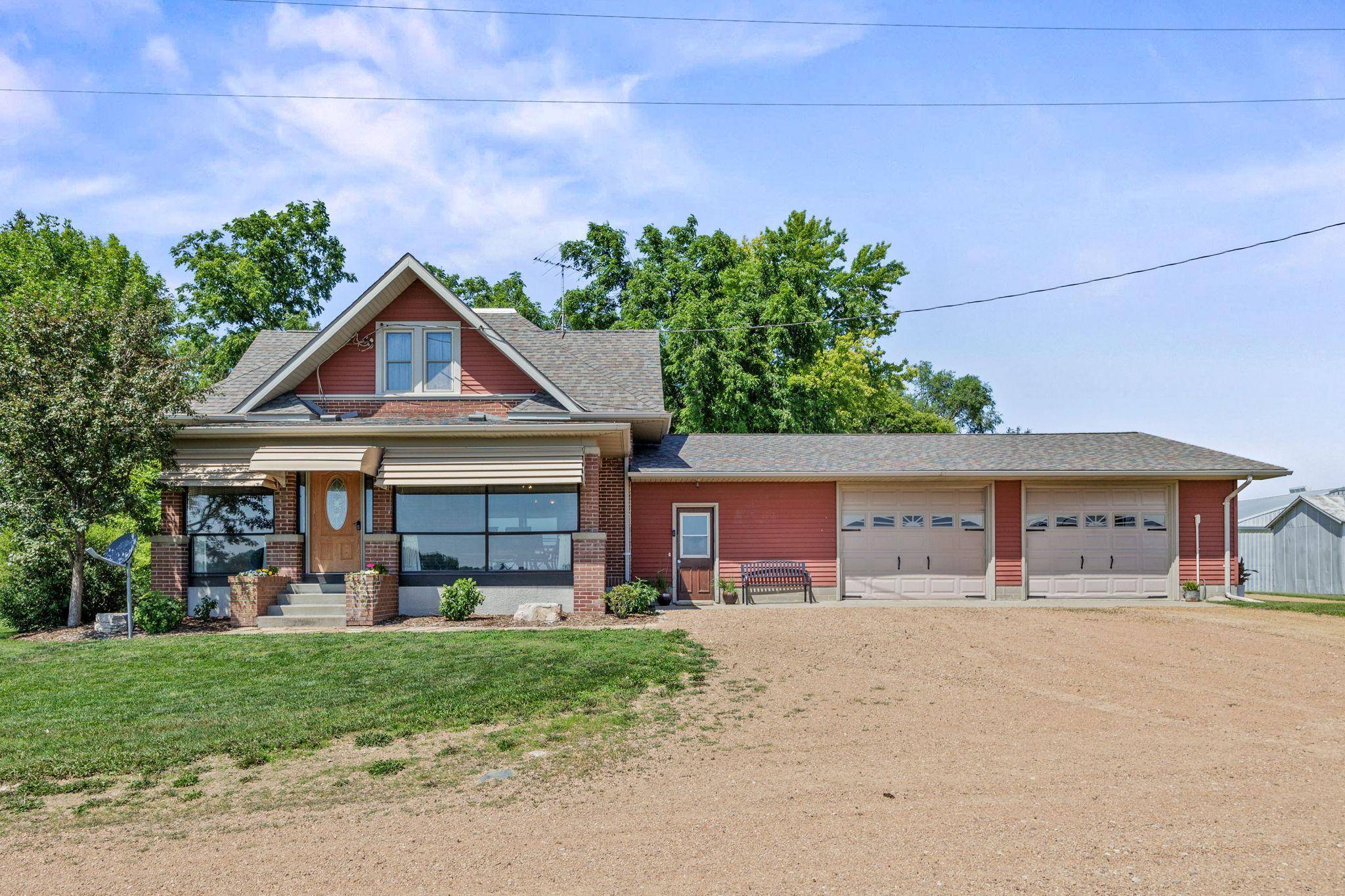 17546 Jade AVE, Glencoe, MN 55336