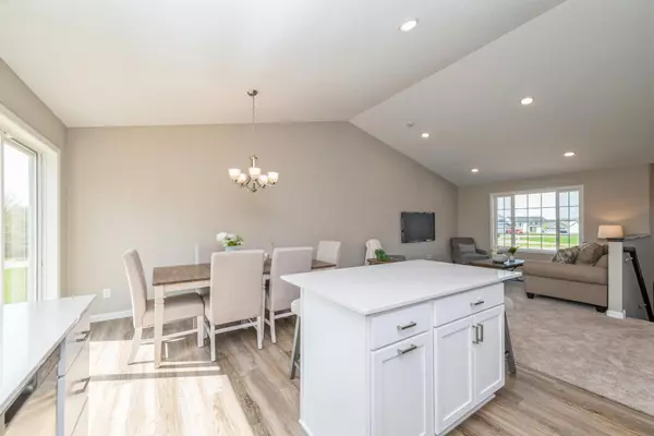 Isanti, MN 55040,1223 Woods RD NE