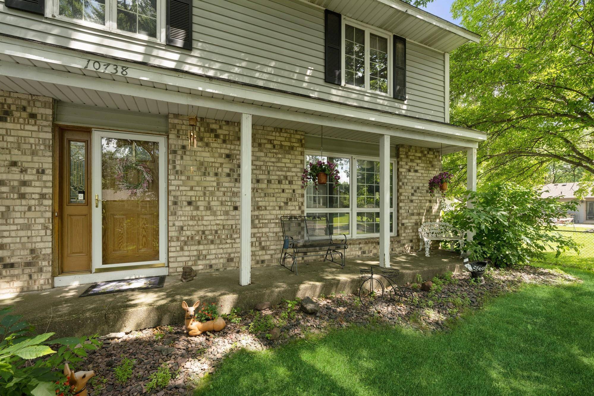 Maple Grove, MN 55369,10738 Zopfi WAY E