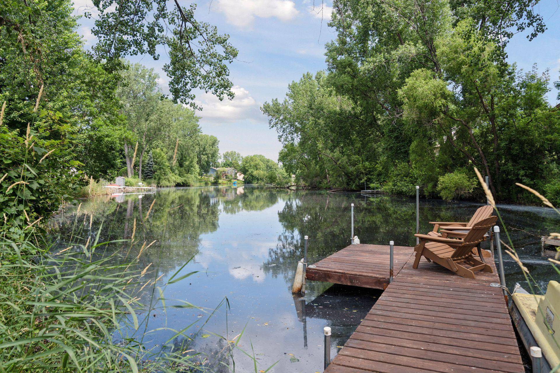 549 Vicki LN, Shoreview, MN 55126