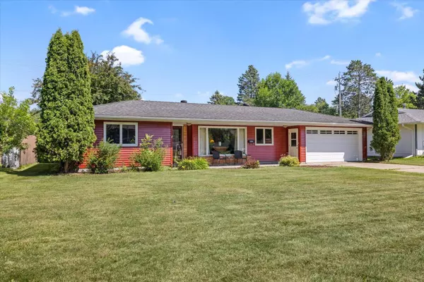 Grand Rapids, MN 55744,808 Willow LN