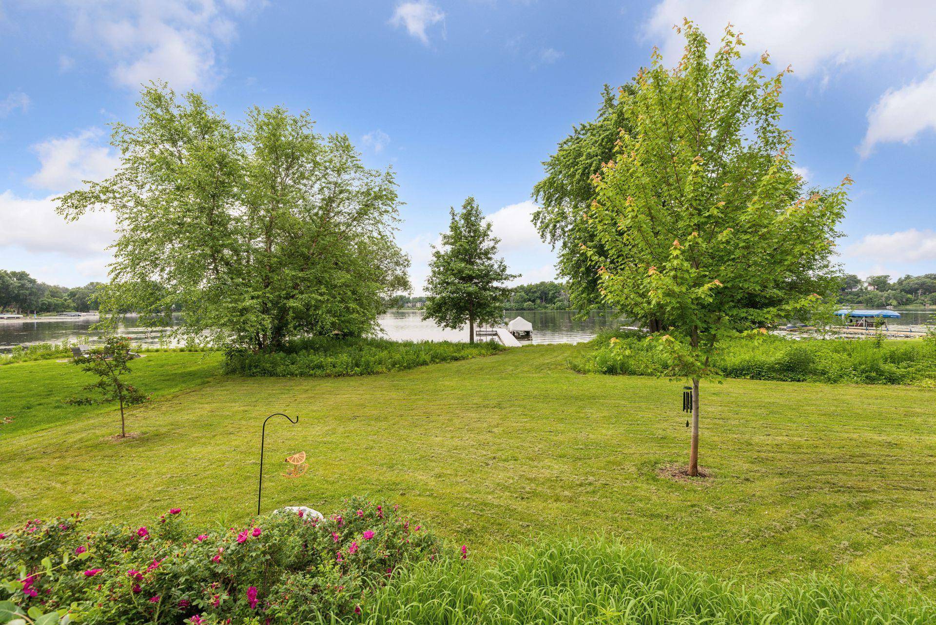 Medicine Lake, MN 55441,217 Peninsula RD