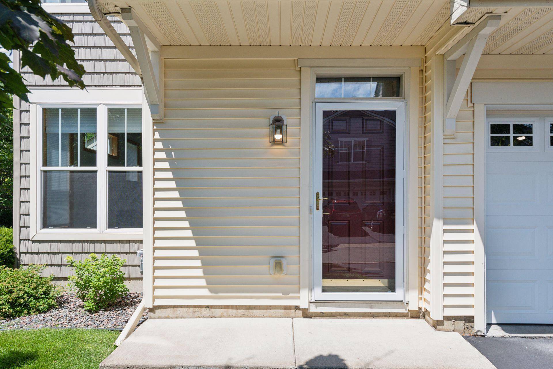 Chaska, MN 55318,2184 Shamrock PL #204