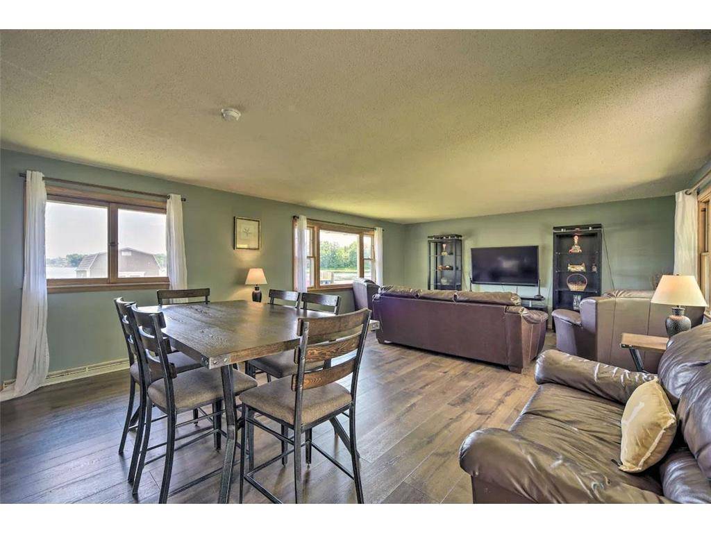 Center City, MN 55012,520 Park Island RD #2