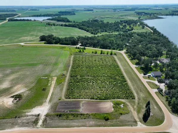 Knute Twp, MN 56535,23730 Oak Lake TRL SE