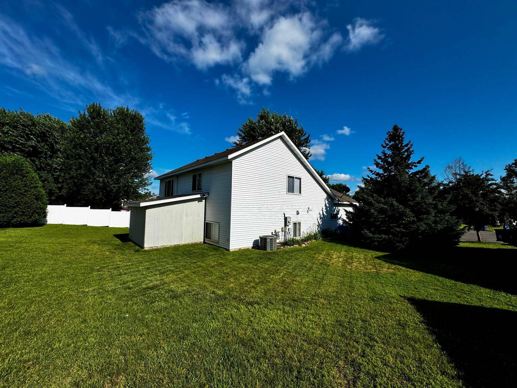 Saint Cloud, MN 56301,1823 Tyler PATH