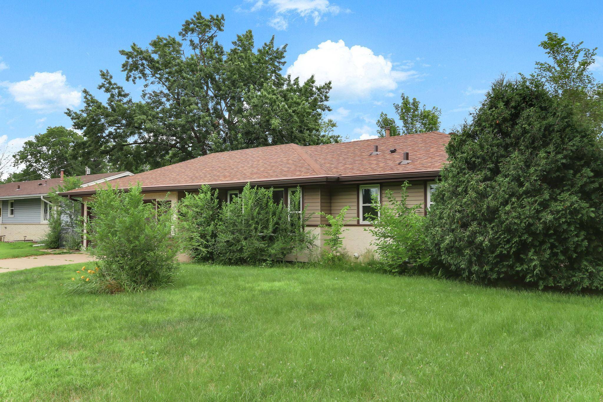 Fridley, MN 55432,6411 Jackson ST NE