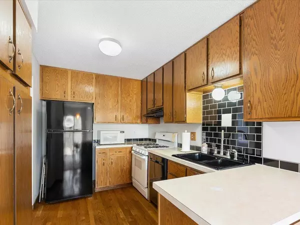 Apple Valley, MN 55124,15722 Griffon CT