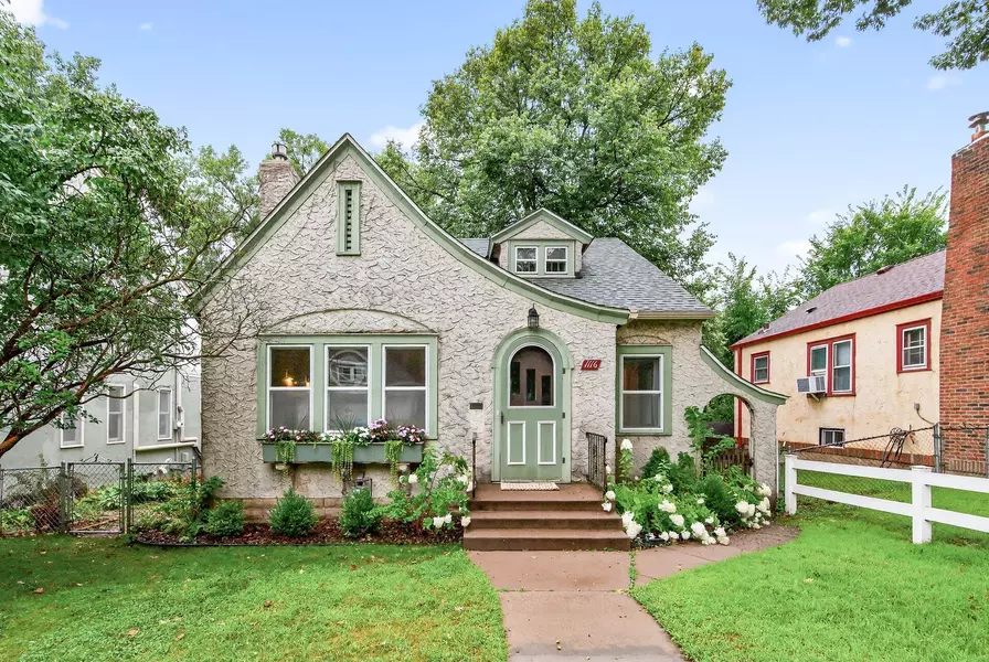 1116 James AVE, Saint Paul, MN 55105