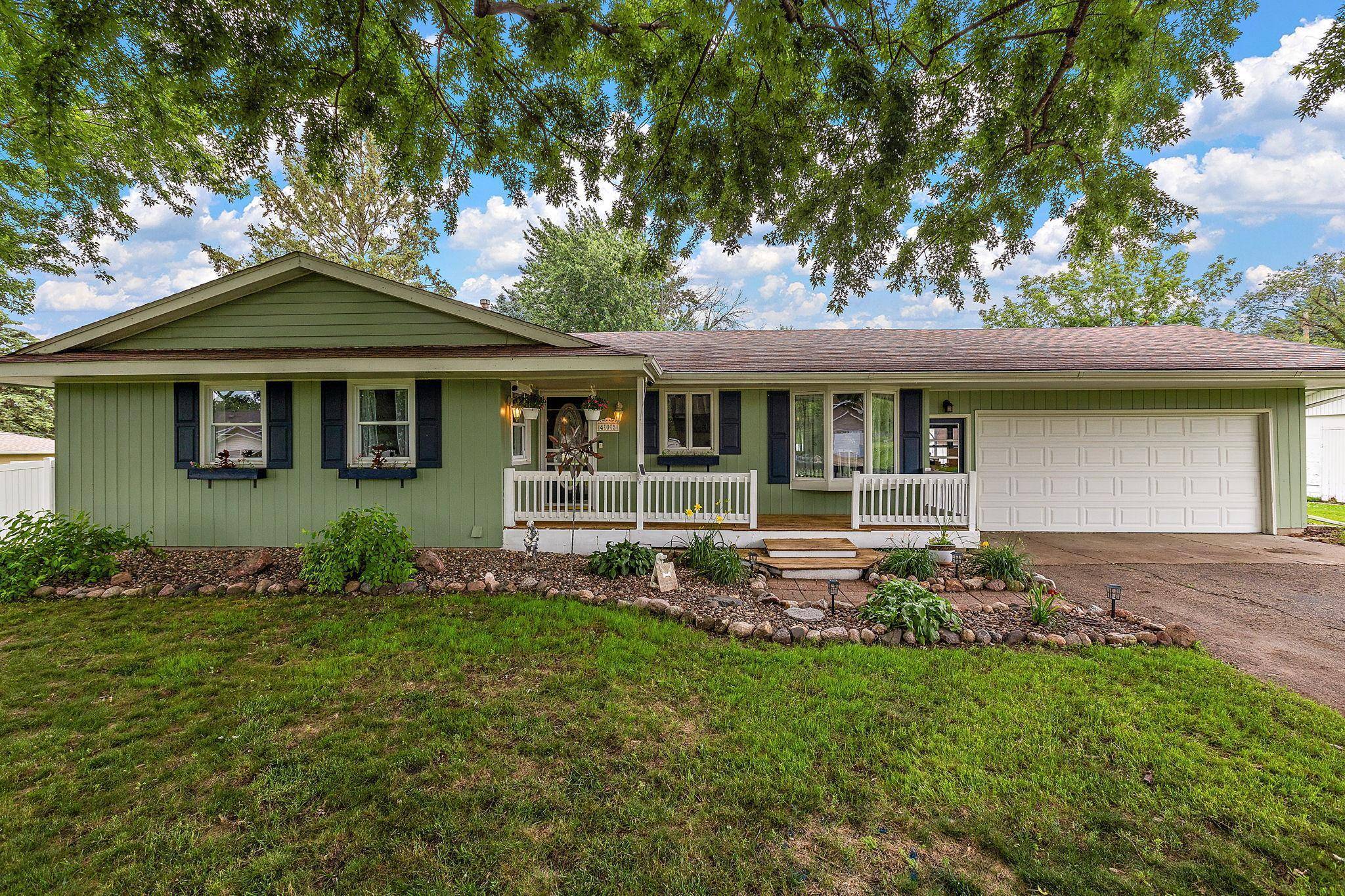 Belle Plaine, MN 56011,405 N Elm ST