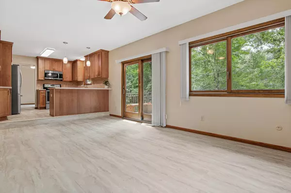 Eagan, MN 55123,1244 Balsam TRL E