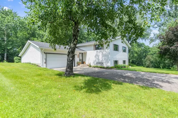 5155 Red Fox LN SE, Alexandria, MN 56308