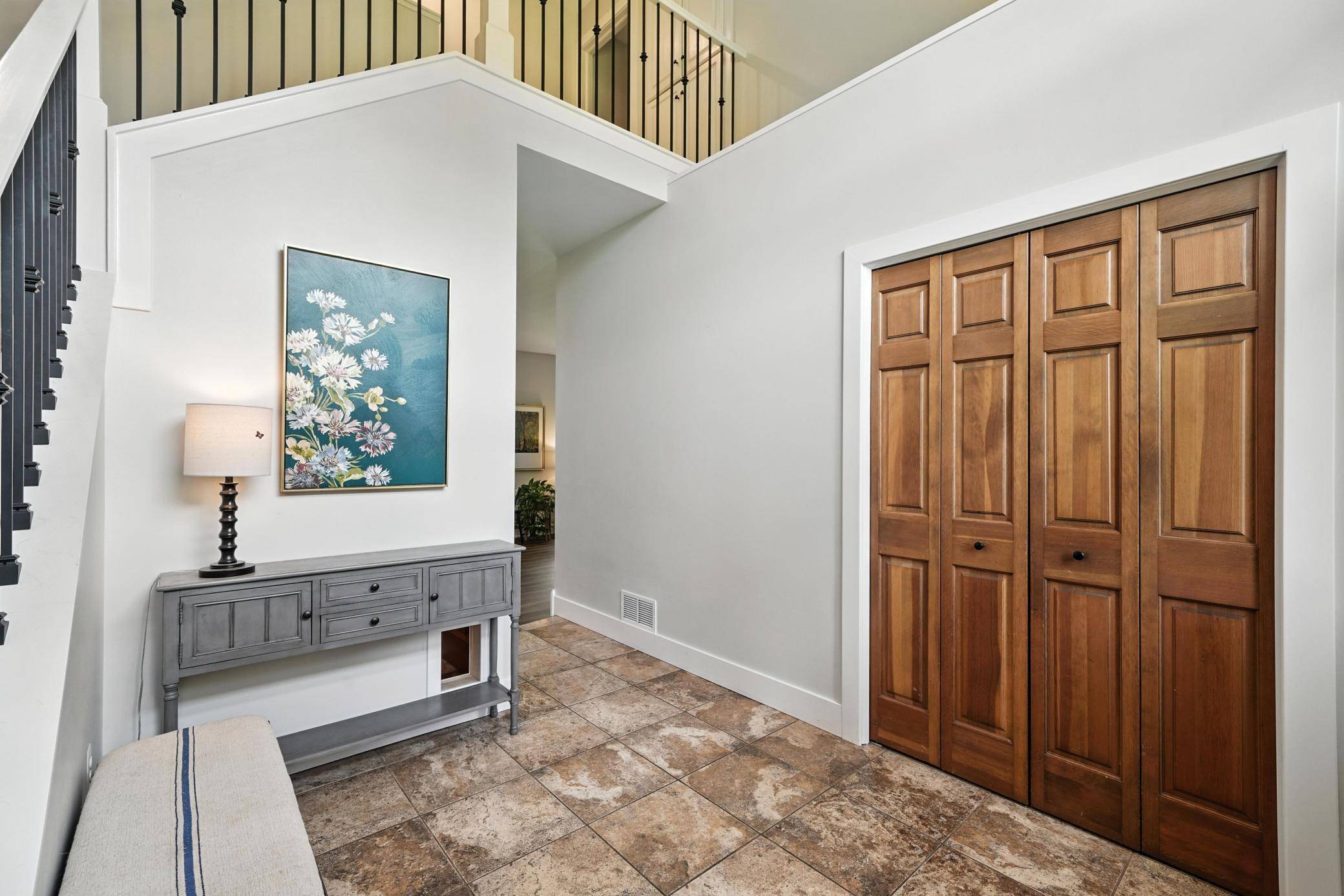 Eagan, MN 55122,4049 Deerwood TRL