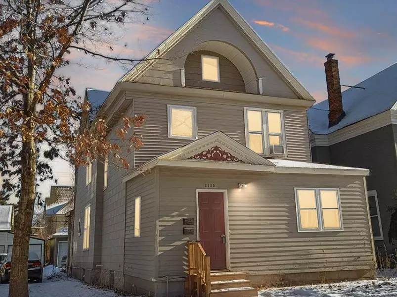 2725 Dupont AVE S, Minneapolis, MN 55408