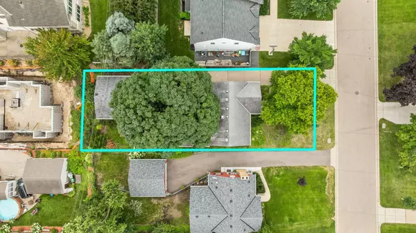 Edina, MN 55424,5121 Gorgas AVE