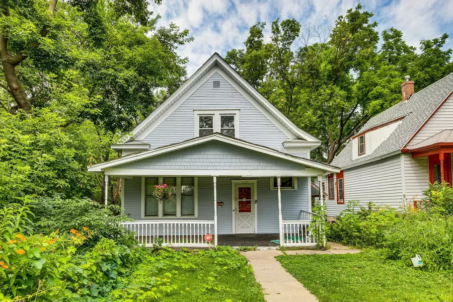 1109 Como PL, Saint Paul, MN 55103