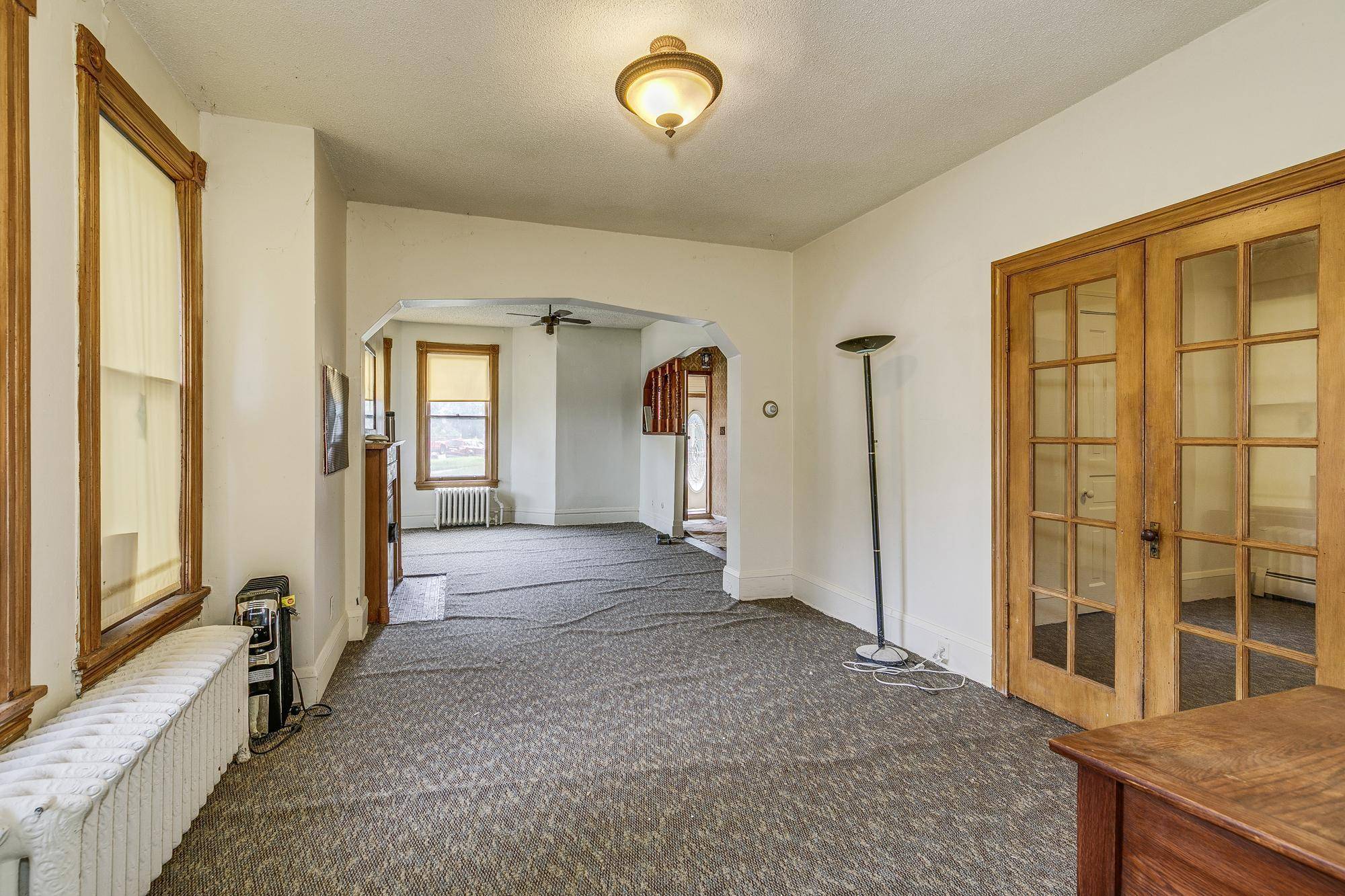 Saint Paul, MN 55103,1113 Como PL