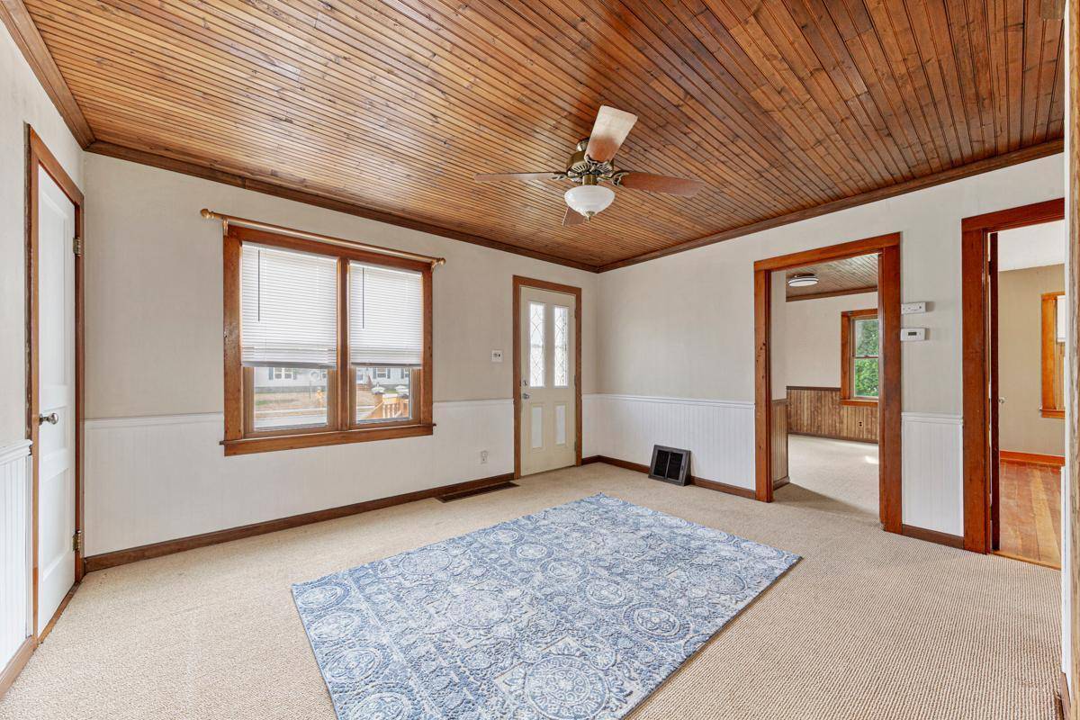 Eagle Lake, MN 56024,320 Leray AVE