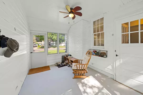 Richfield, MN 55423,6713 2nd AVE S