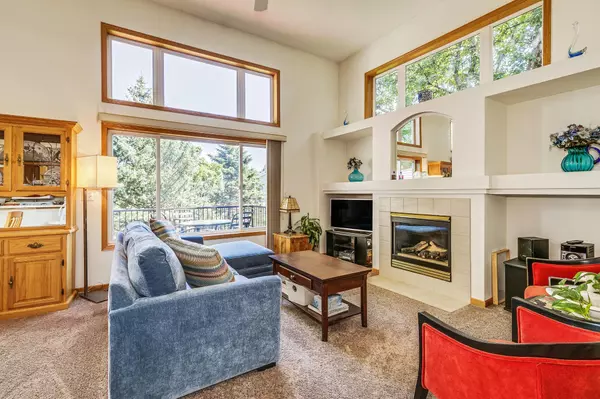 Rosemount, MN 55068,15126 Cimarron WAY